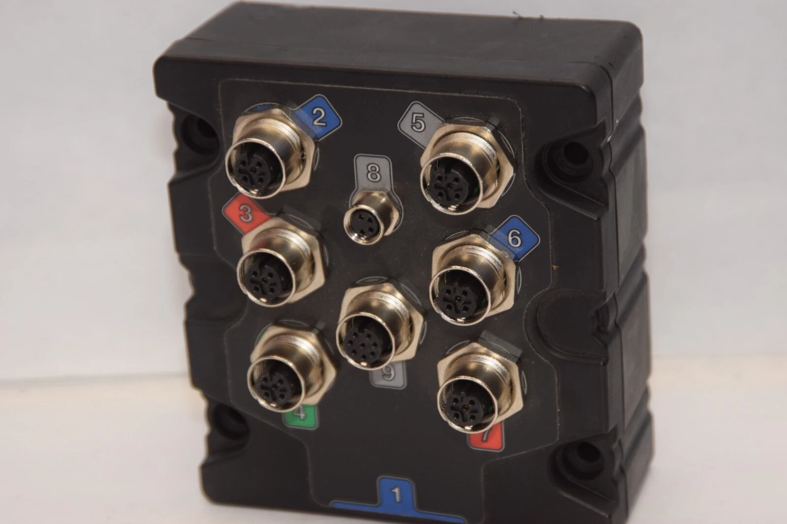 Used GRACO 258999 12-30VDC 4A FCM Fluid Control Module Cube