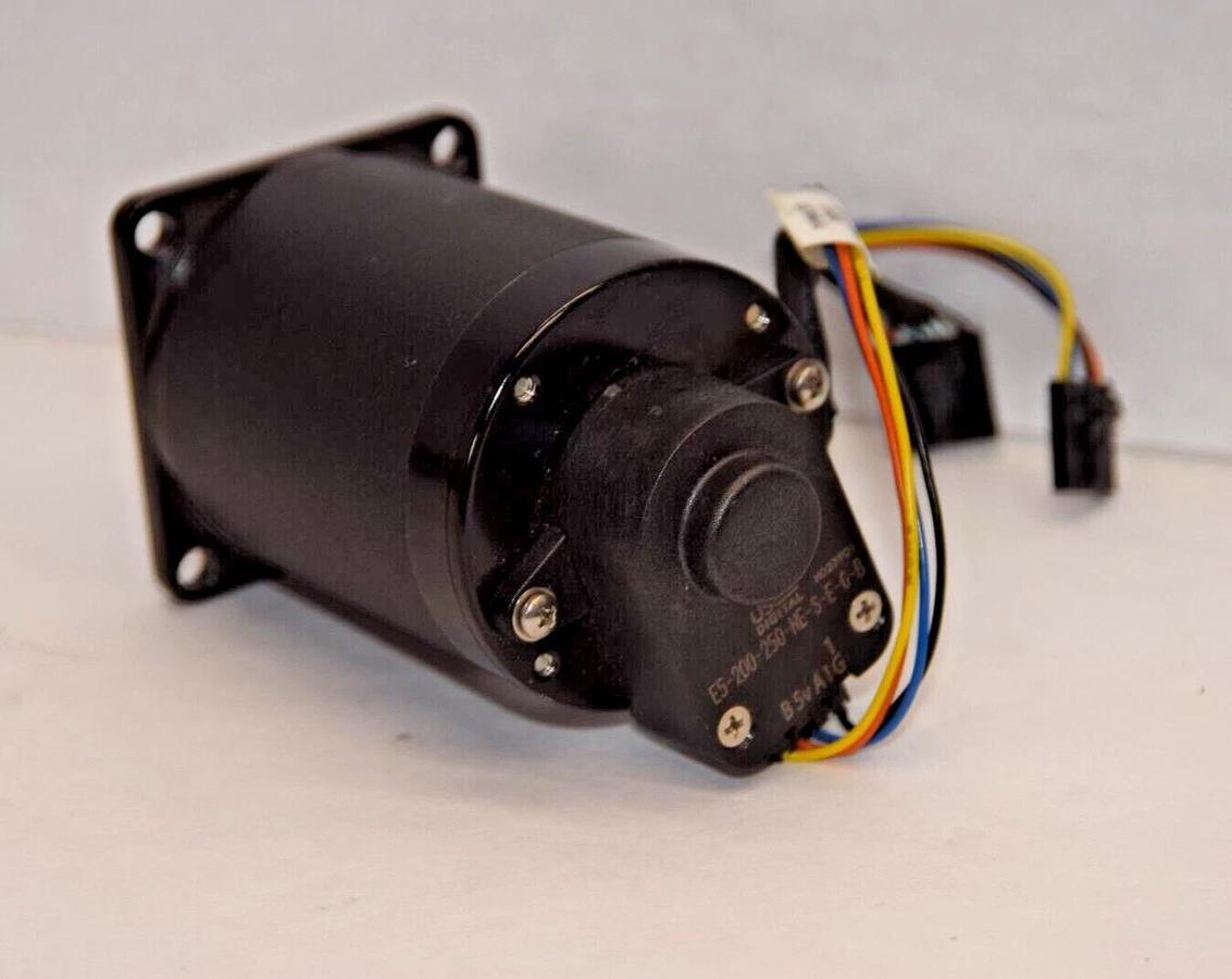Used US DIGITAL 751240 902 Stepper Stepping Motor Encoder E5-200-250-NE-S-E-G-B