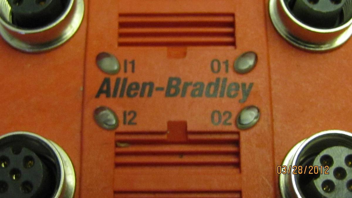 Used ALLEN BRADLEY DEVICENET BLOCK GUARD I/O 1732DS-IB8XOBV4 1732DSIB8XOBV4
