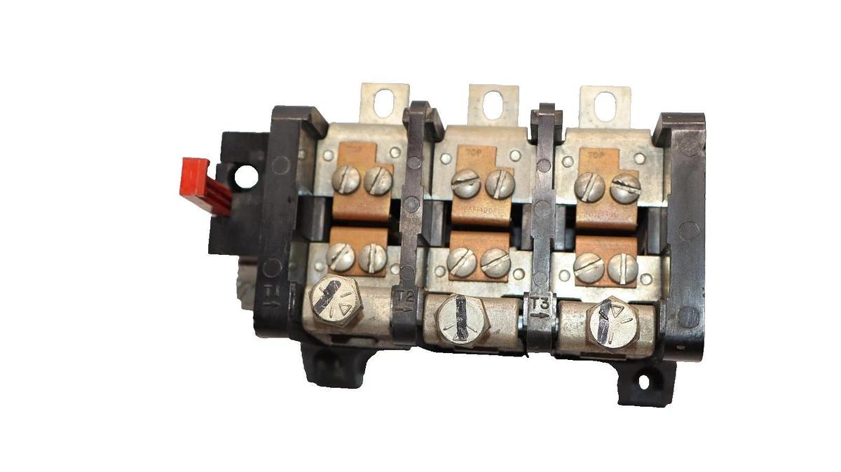Used GE General Electric Overload Relay CR324F610FX 3P