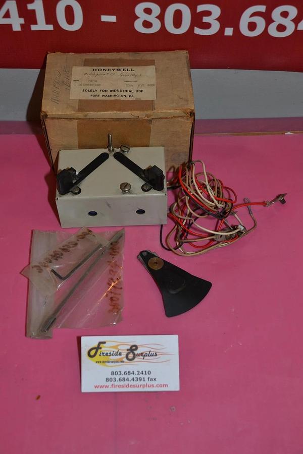 HONEYWELL CONVERSION  KIT 30735619-502 30735619 502 8206 NEW