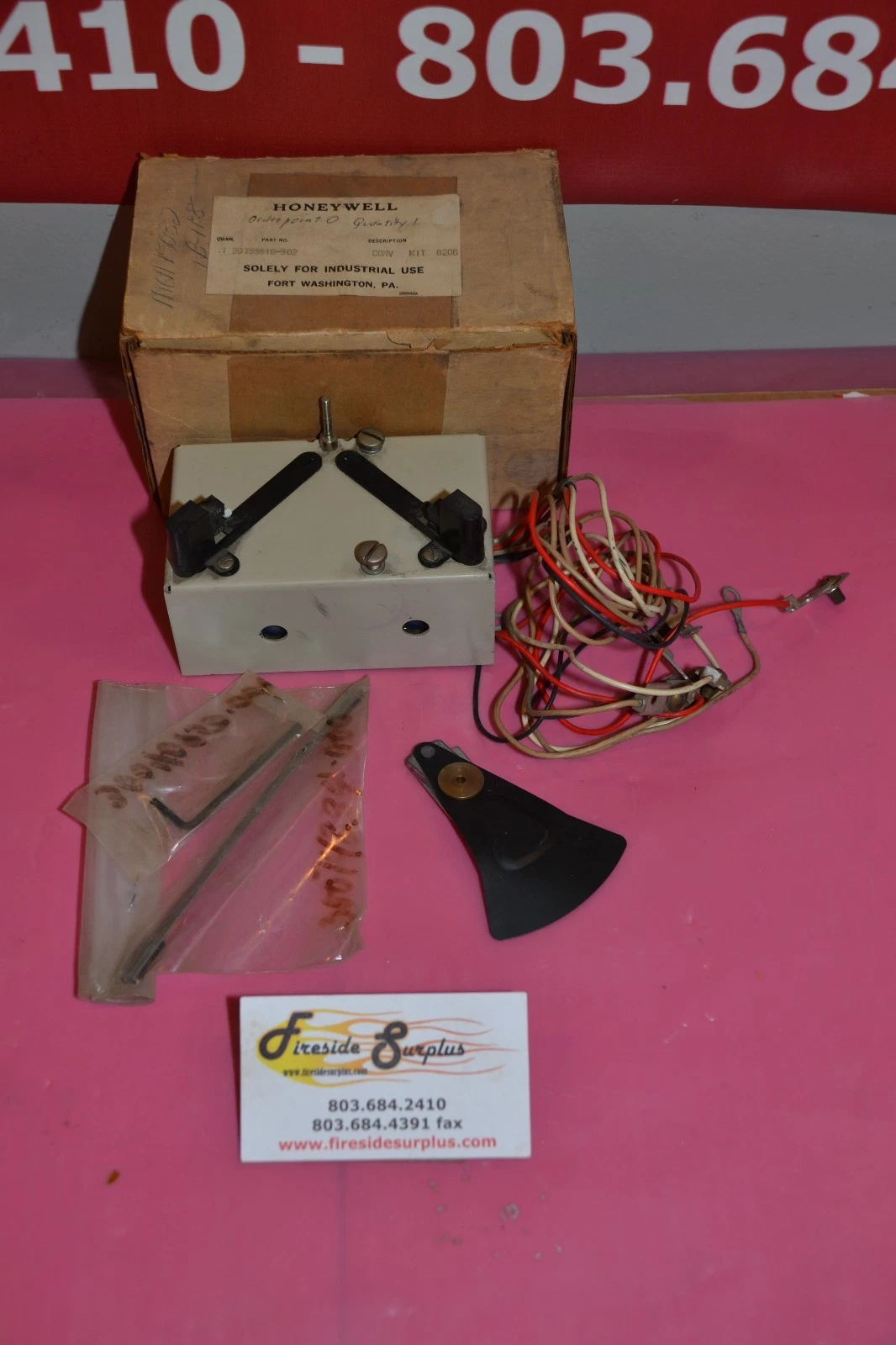 HONEYWELL CONVERSION  KIT 30735619-502 30735619 502 8206 NEW
