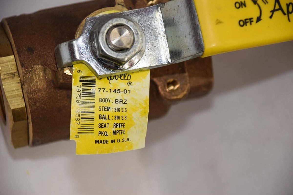 (NEW) APOLLO 77-145-01 , 7714501 Bronze  1" NPT Ball Valve