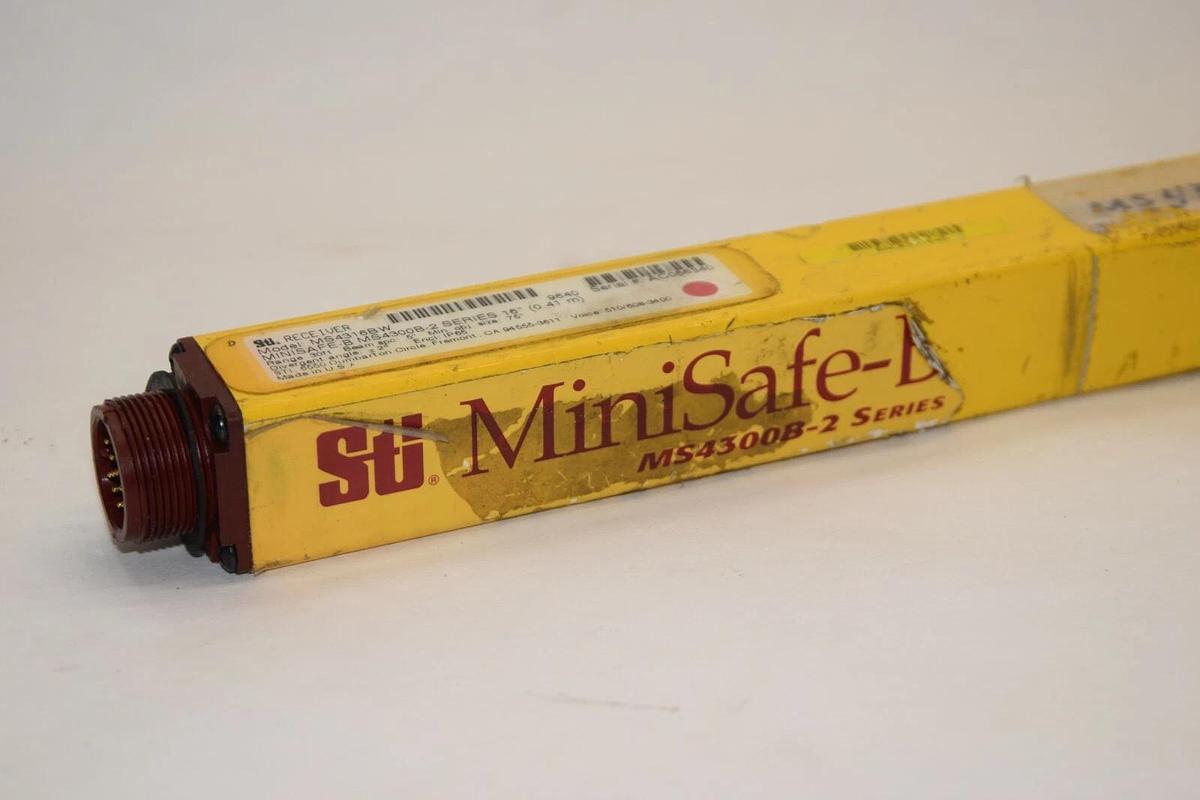 Used STI MS4316BW Range 30' MiniSafe 16" Receiver Light Curtain
