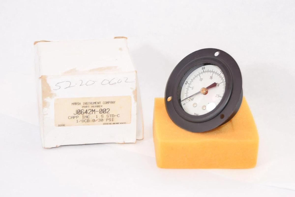 (NEW) MARCH INSTRUEMNT J0642M-002 1.5" Face 0-30psi 1/8" NPT Pressure Gauge