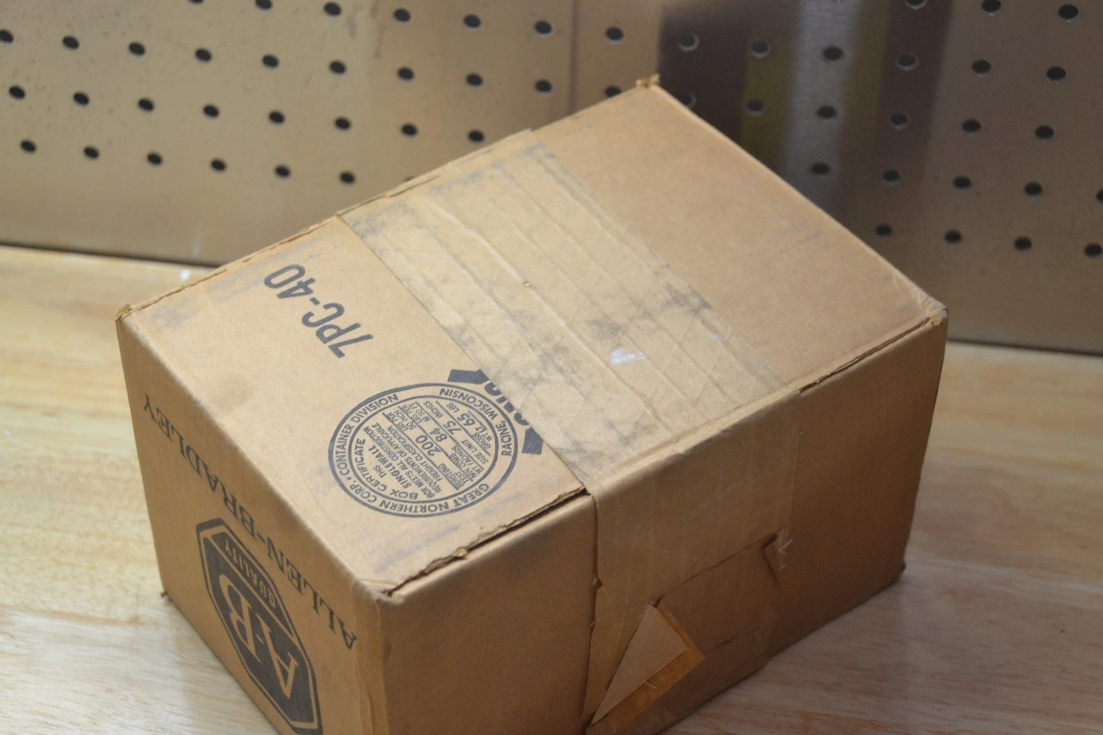 Used Allen Bradley Overload Relay 810-A03C 810 A03C 810A03C ser B NEW sealed box