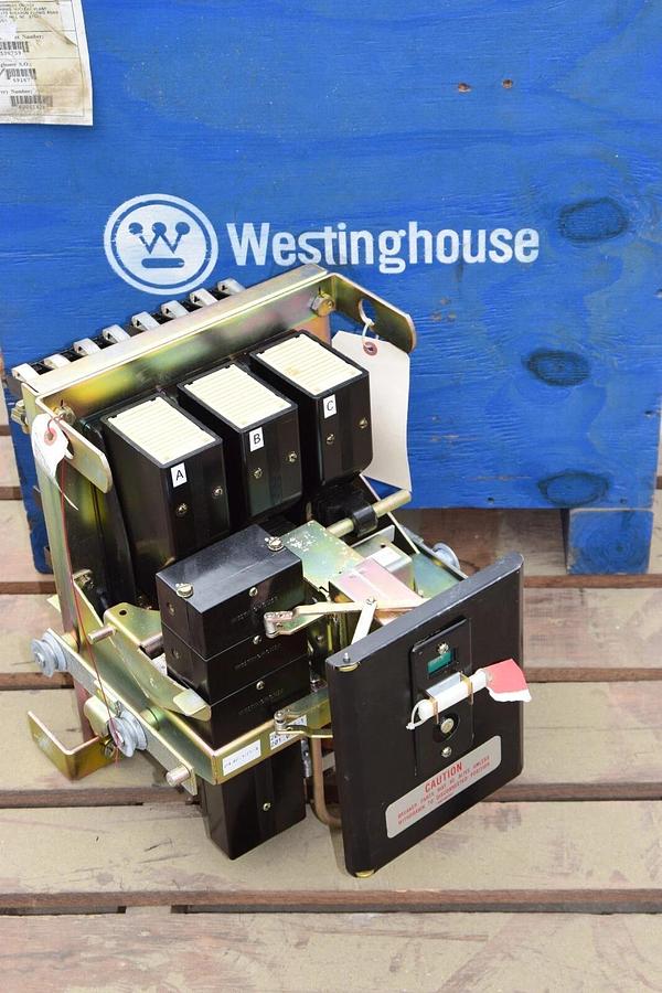 Used Westinghouse Air Circuit Breaker Type DB15 225 Frame Size 600VAC  (New)