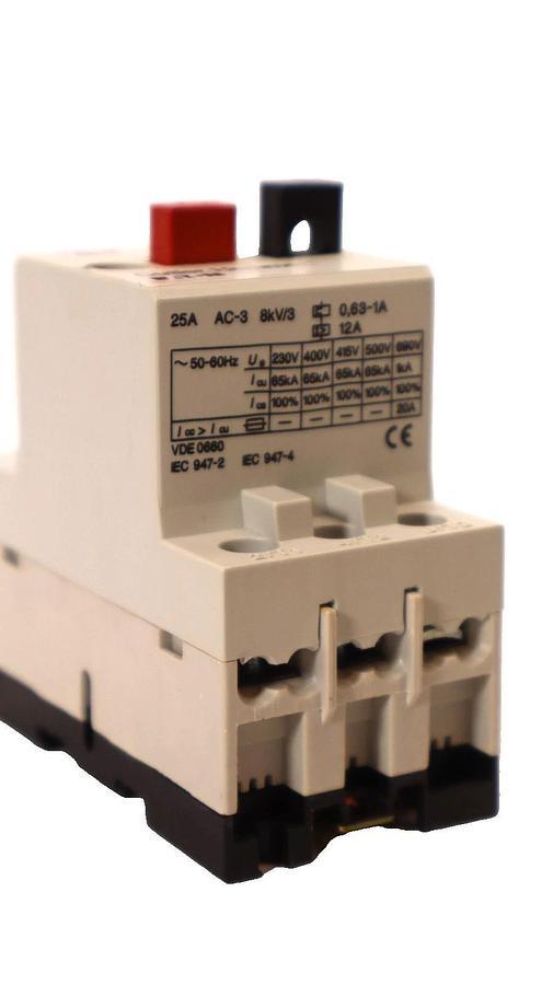 Cutler Hammer A302EN 0.63-1.0Amp Manual Start / Stop Motor Starter (New)