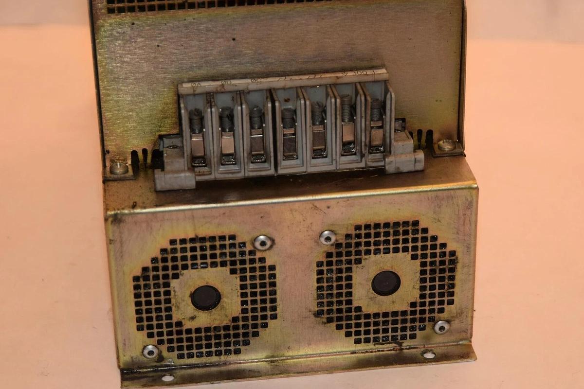 Used MOOG Brushless Servo Controller Drive 152J453 40A