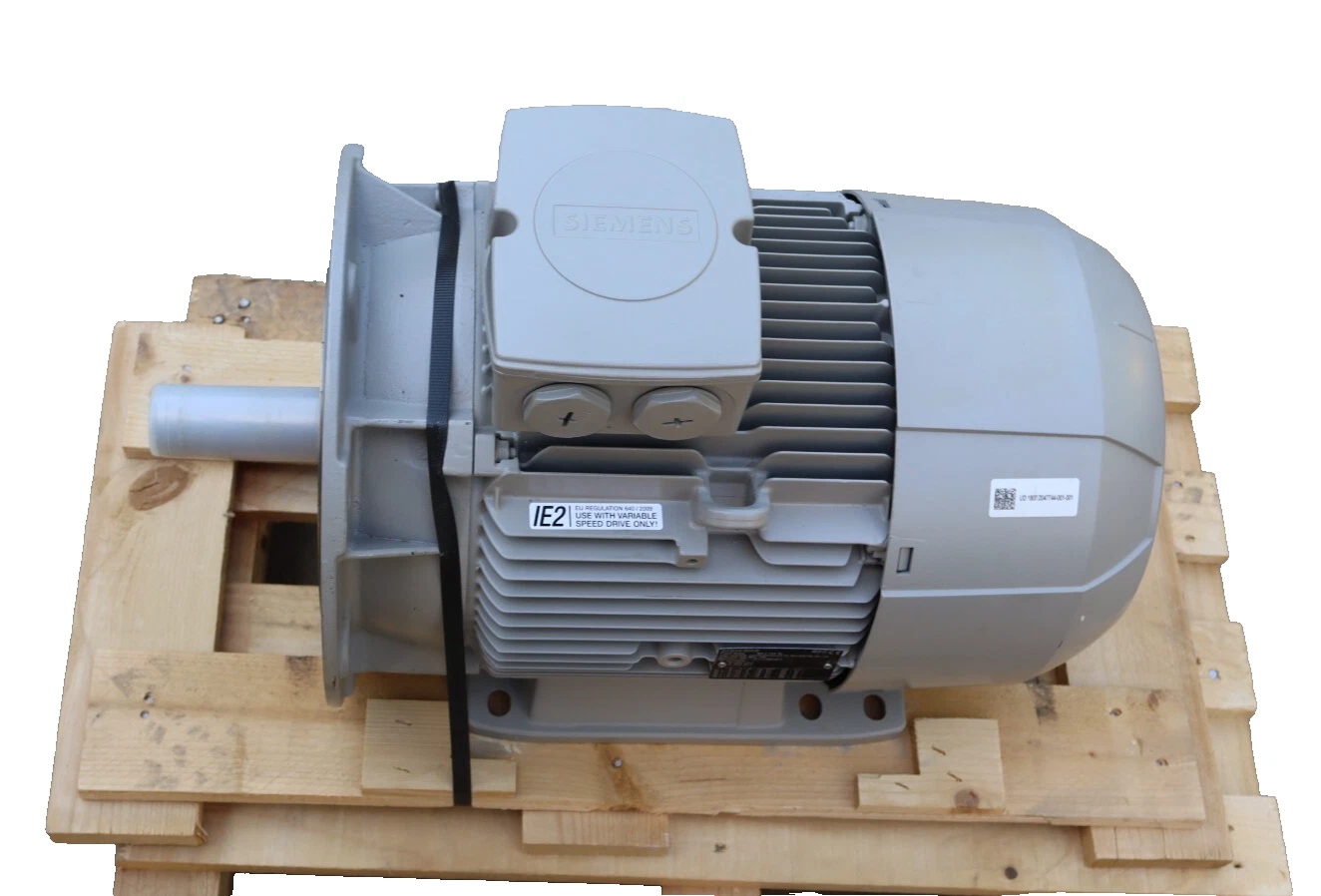 Siemens 3ph Motor IE2 1AV2163A 1LE10011DA334JA4 UD 1807/2047744-001-001 15kW NEW