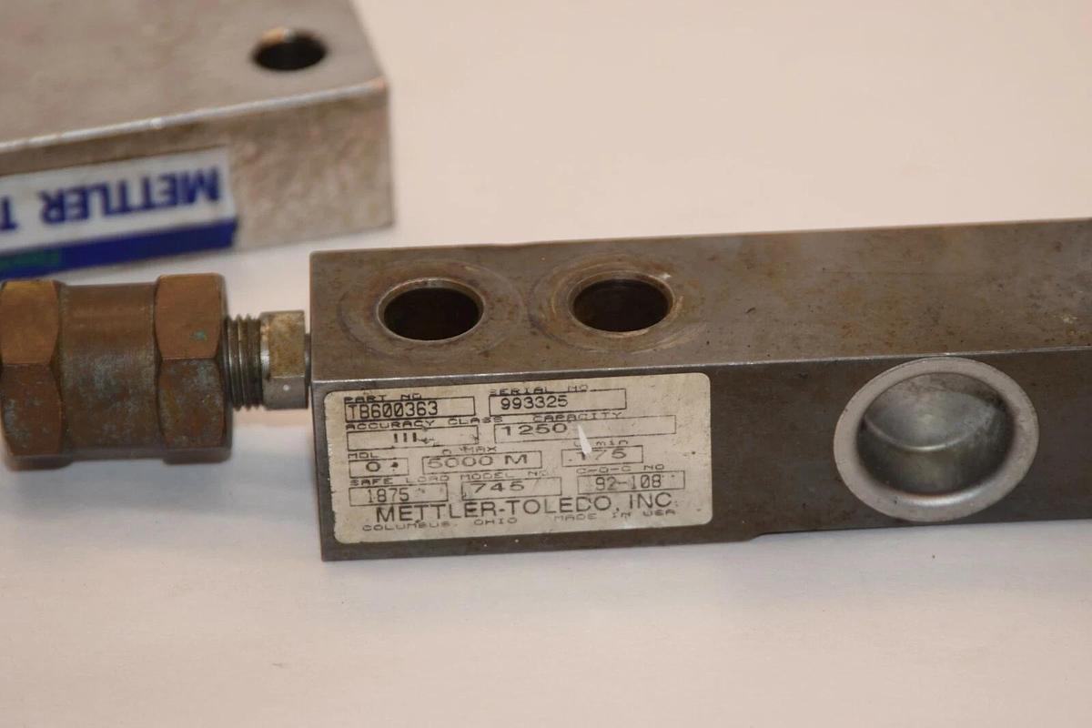 Used METTLER TOLEDO Load Cell TB600363 1250 Capacity 745 92-108