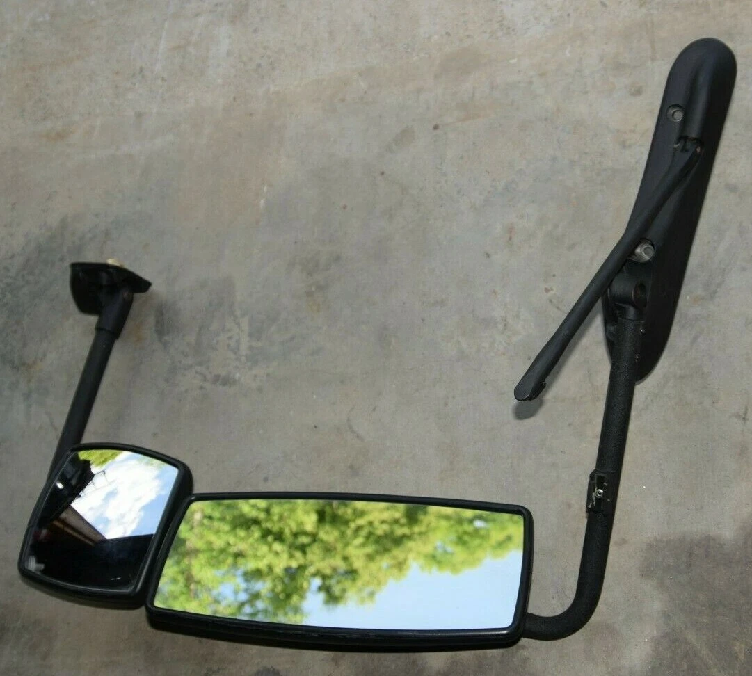 Used INTERNATIONAL 3561588C98 594052004MX BLK RH Manual Mirror Assembly Cab/Door