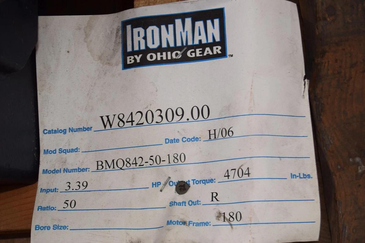 IronMan Ohio Gear Gear Box Speed Reducer W8420309.00 BMQ842-50-180 50:1 R NOS