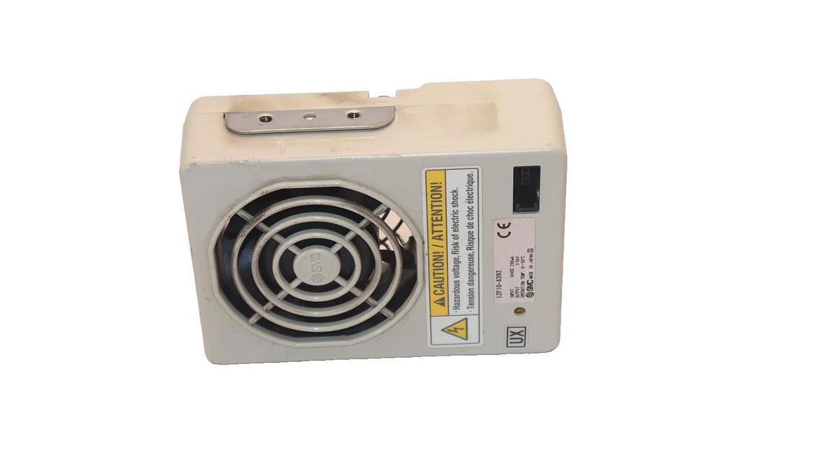 Used SMC IZF10-X392 , IZF10X392 24Vdc 230mA Ionizer