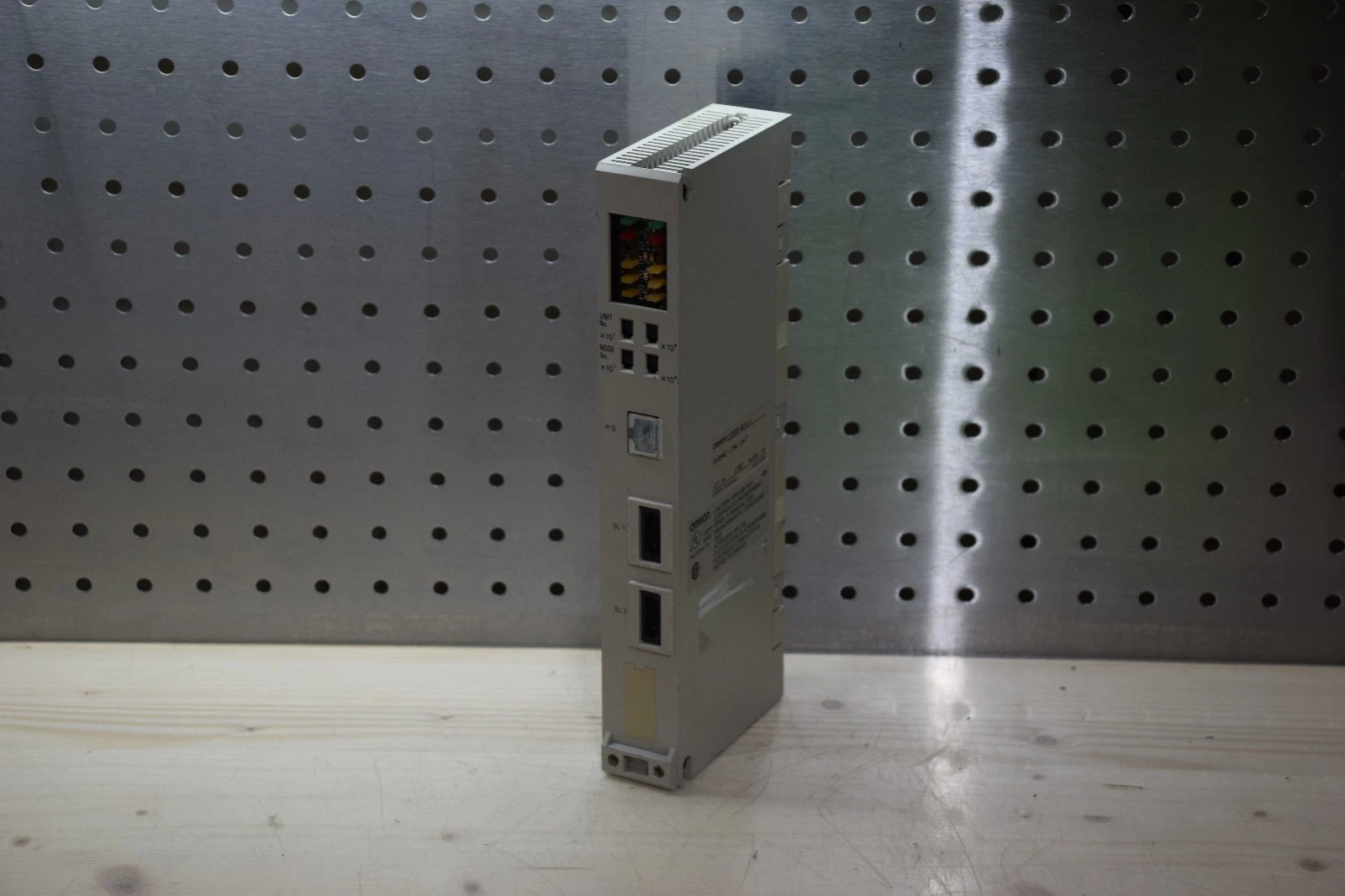 Used OMRON CV500-SLK11 CV500SLK11 SYSMAC LINK UNIT MISSING COVER