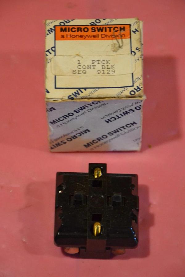 HONEYWELL MICRO SWITCH CONTACT BLOCK PTCK SEQ 9129 NEW