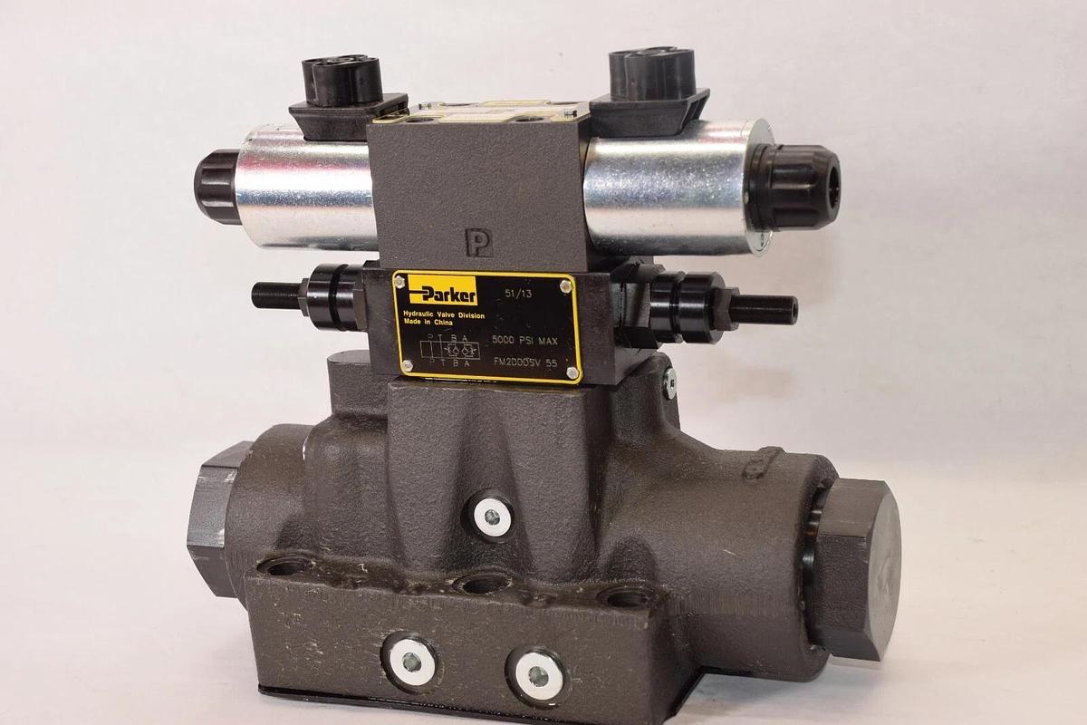 (NEW) PARKER D61VW004C4VJW3A , D1VHW004CVJW , FM2DDSV Directional Control Valve