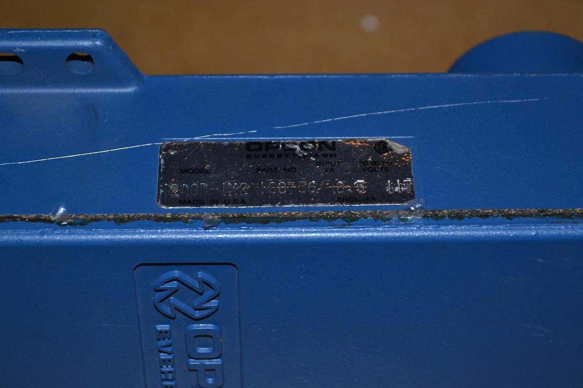 Used OPCON 1240B-IX2 1240BIX2 1240B-1X2 1240B1X2 100756 I00756 115V 4.5 ENCL