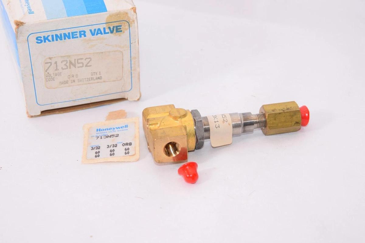 (NEW) HONEYWELL / SKINNER 713N52 3/32 Orifice