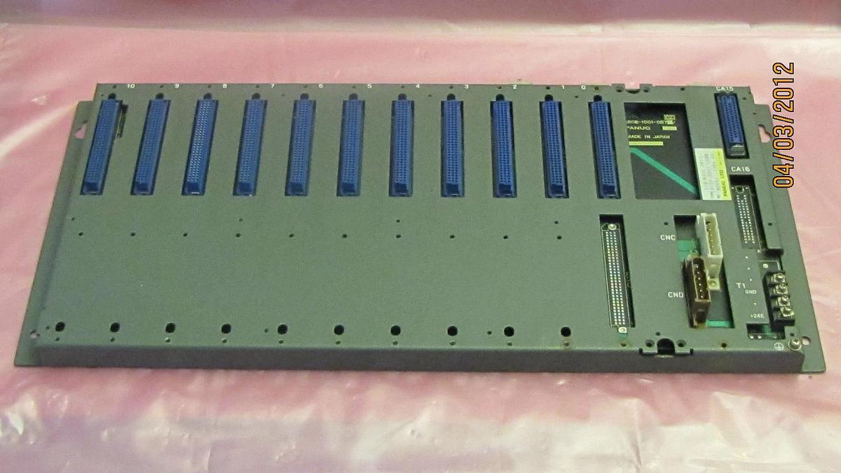 Used FANUC I/O BASE UNIT A20B-1001-0570 A20B10010570 A20B 1001 0570