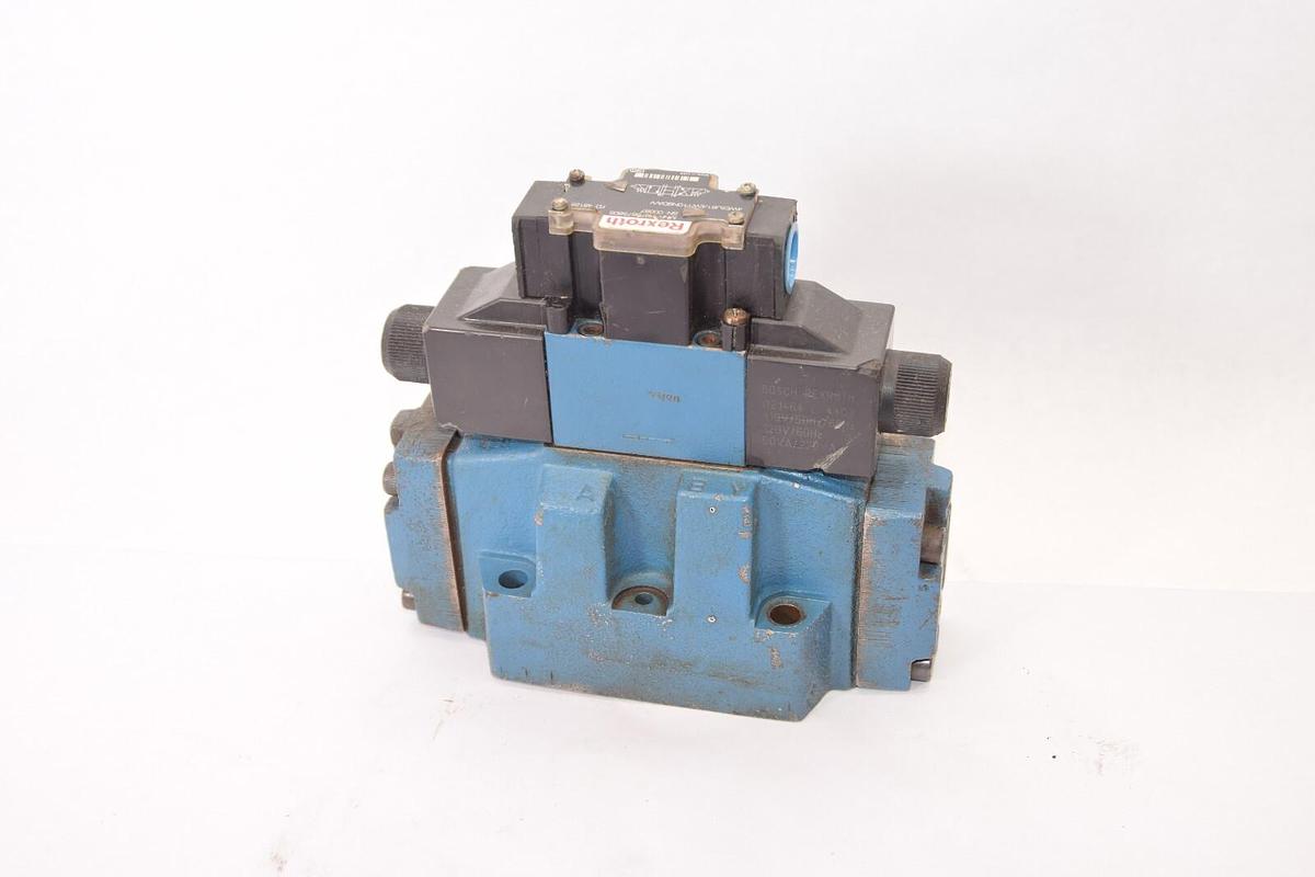 Used BOSCH / REXROTH R978875805 4WE6J61/EW110N9DAVV Directional Valve