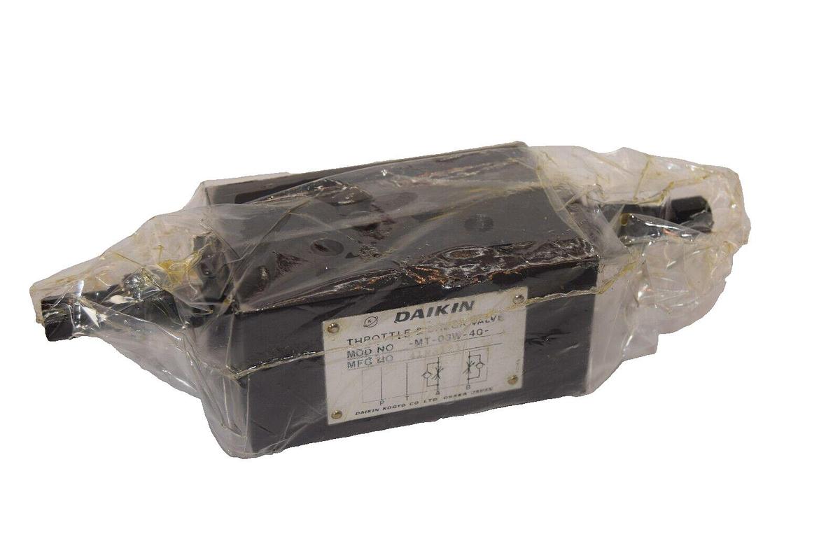 (NEW) DAIKIN MT-03W-40 , MT03W40 Throttle & Check Valve