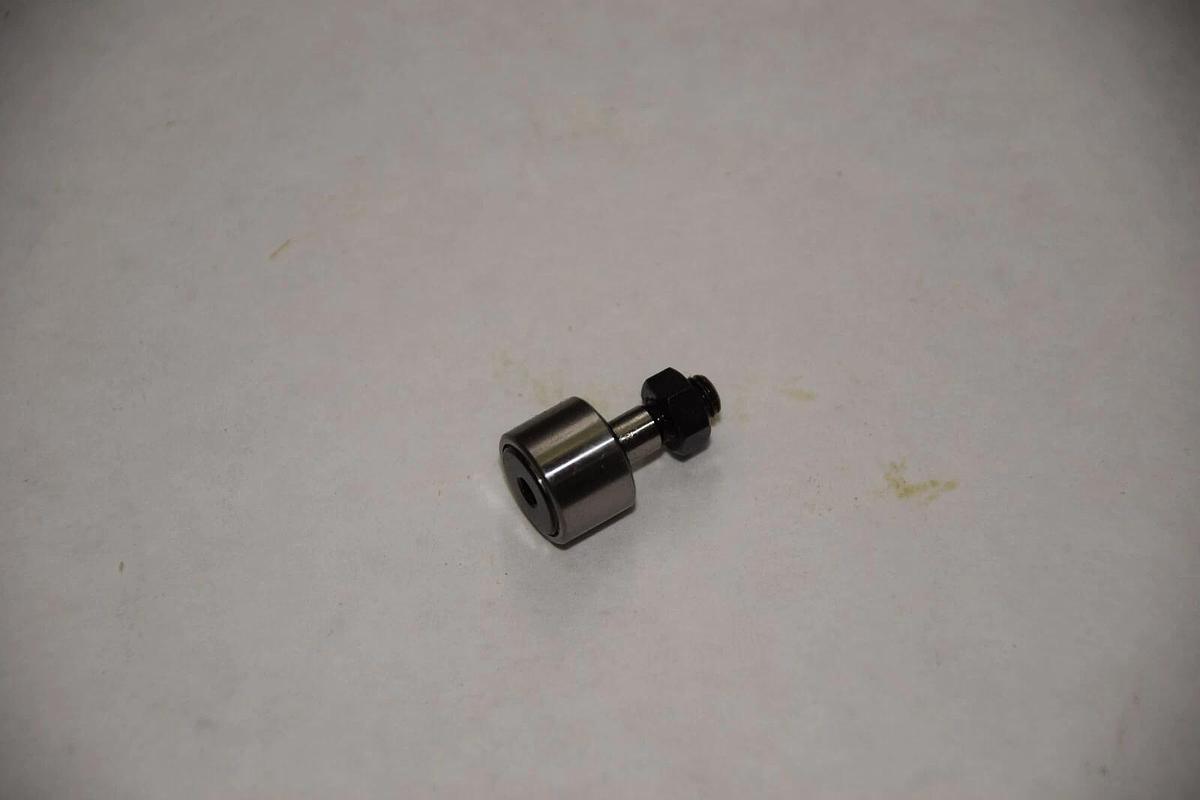 THK CF5UURA CF 5UURA CAM FOLLOWER NEW