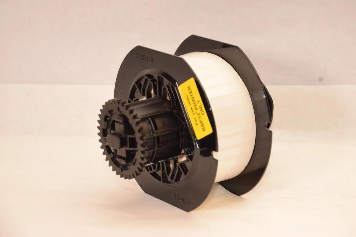 Used BRADY B33-45-423 B3345423 1.50" x 0.25" White Workhorse Labels *1/2 Roll*