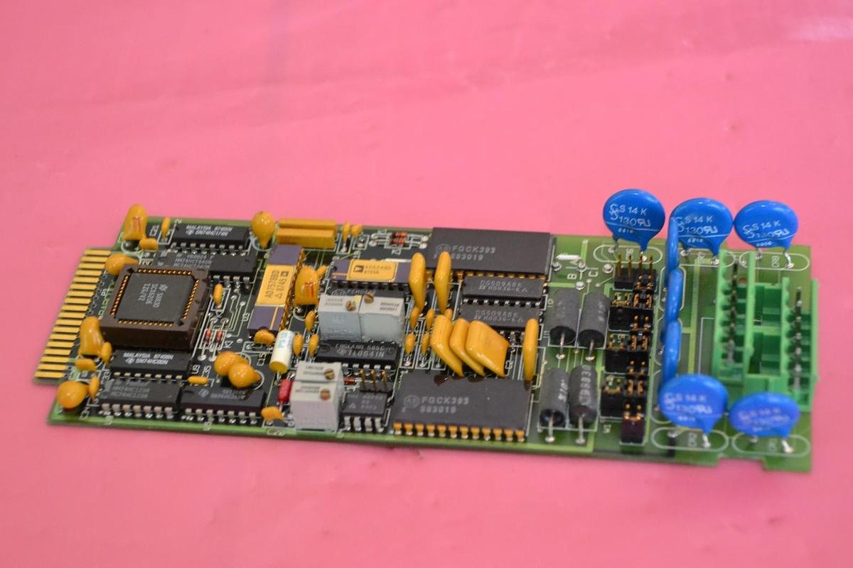 Used Bristol Babcock Angalog Input Module Board 392004-03-8 392004 Rev B