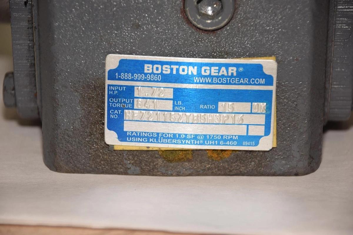 BOSTON GEAR HF72115ZTB5H3P16 1.72HP GEAR REDUCER RATIO 15 NEW