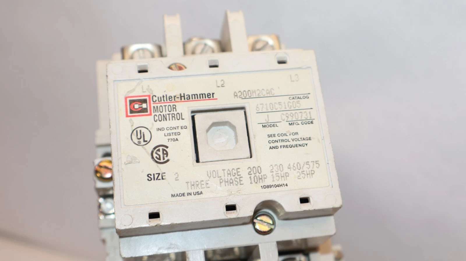 Cutler-Hammer CH Starter Motor Control Size Sz 2 A200M2CAC 120v coil 3ph