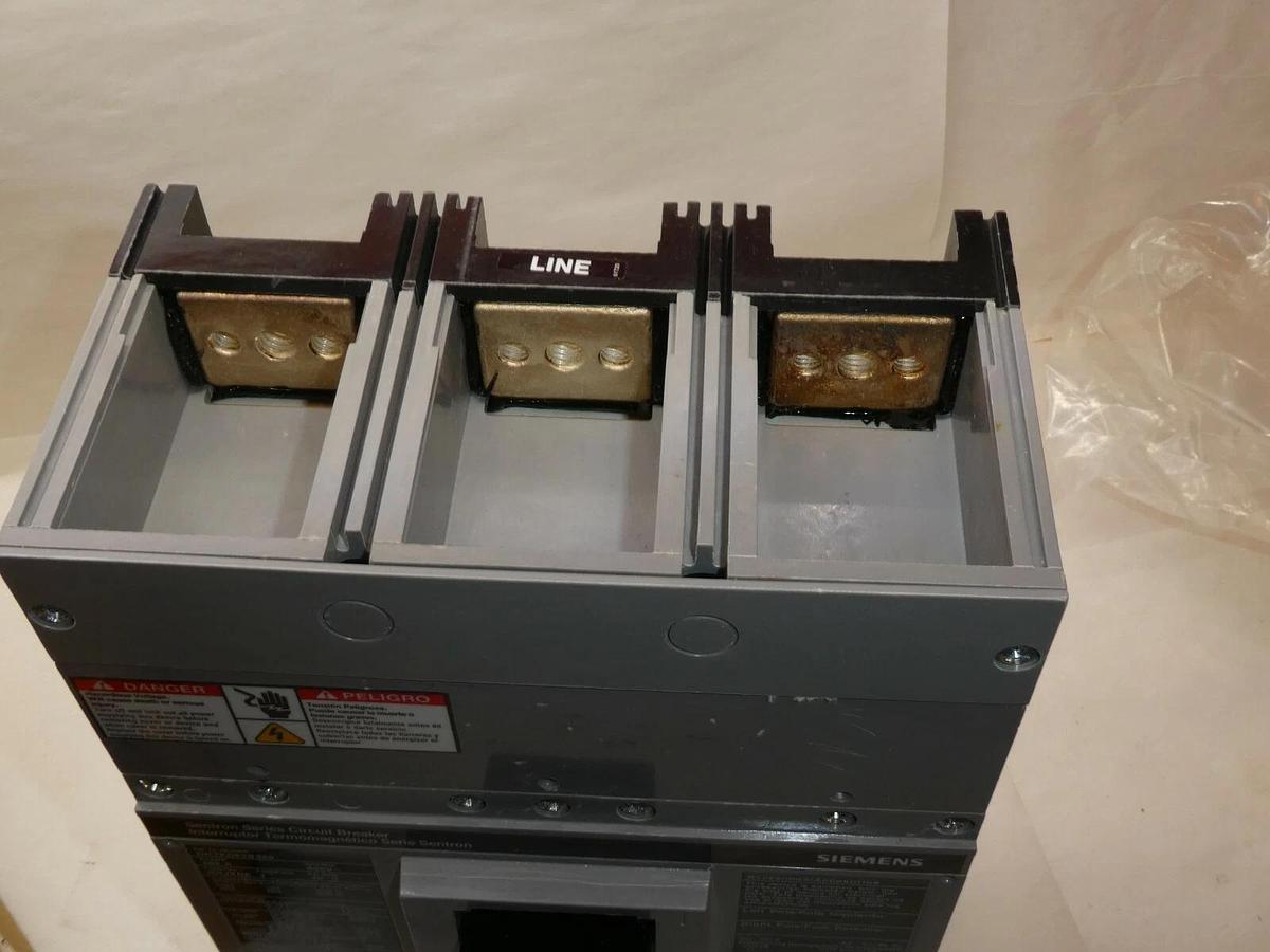 Used Siemens Sentron Circuit Breaker HHJXD63B350 350a 350 Amp A 3p 350a trip JD NEW