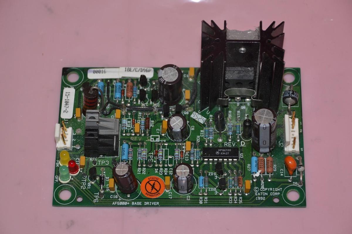Used Eaton AF5000+ Base Driver Circuit Board Card 15-1047-2 18E/C/D96P
