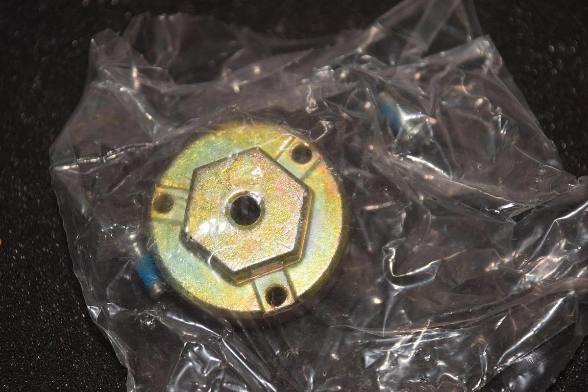 (1) Lau Industries Fan Interchangeable Hex Hub 60765801 1/4" bore NEW