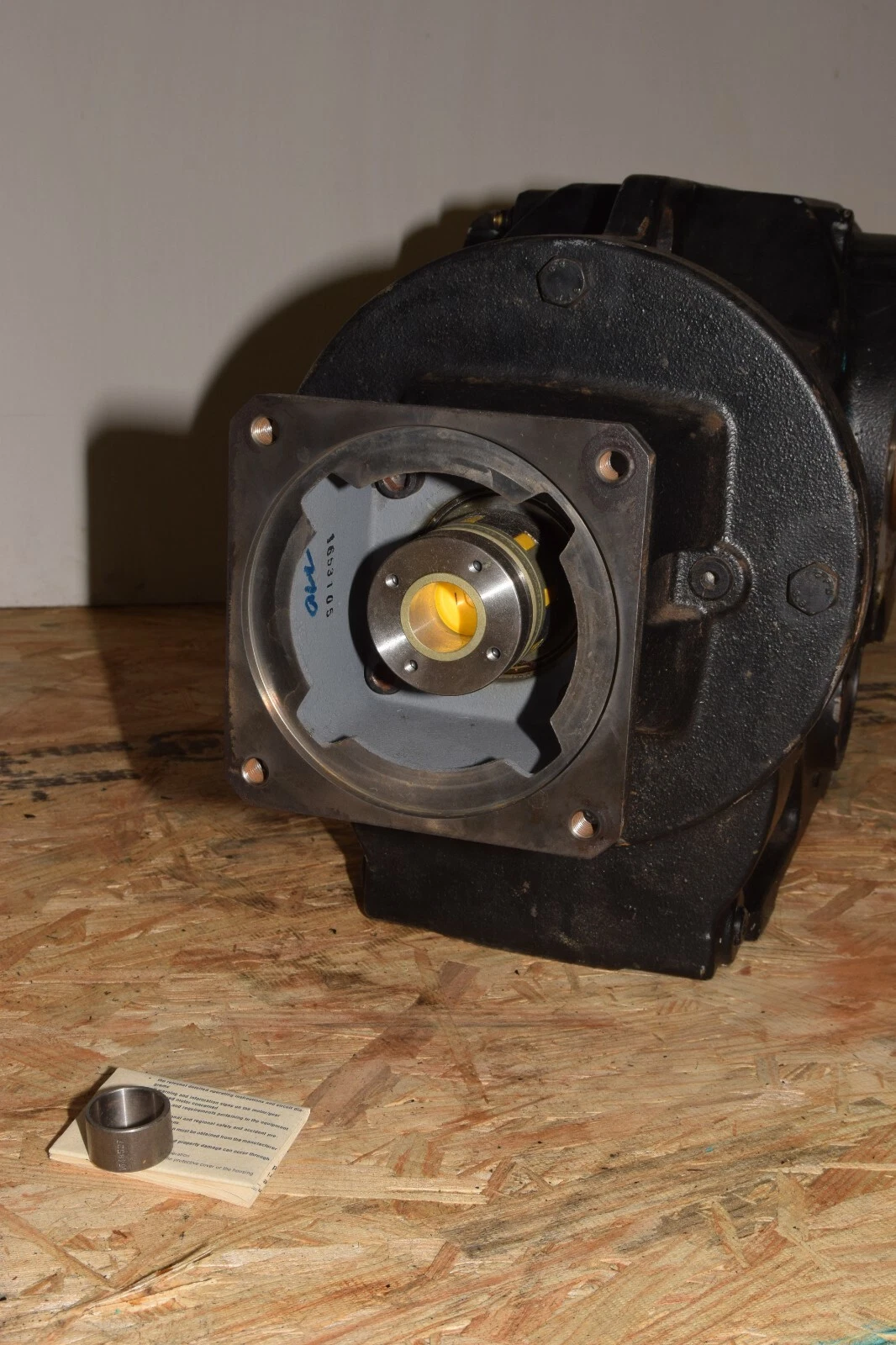 Sew-Eurodrive KA87 AQH140/2 Gear Box 01.3020831206.0001.02 KA87AQH140/2