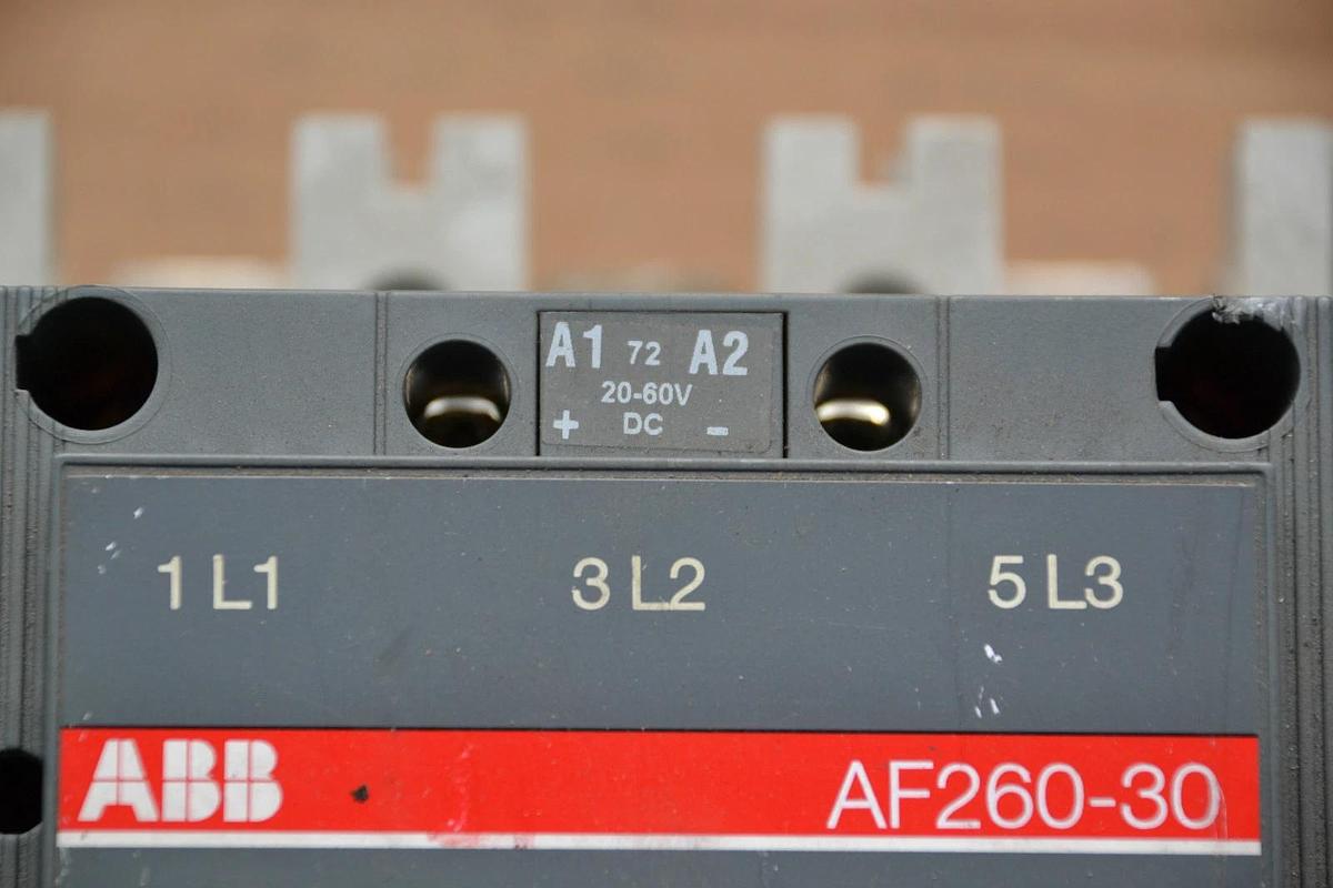 Used ABB CONTACTOR AF260-30 AF26030 AF260 30 20 - 60 VDC COIL 600VAC 3PH 3 Pole 3P