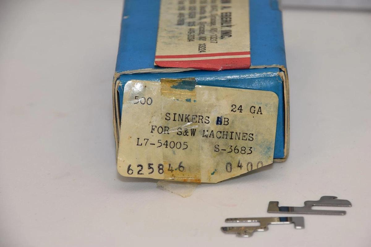 Used (NEW Approx 500) ARROW L7-54005 S-3683 HB Circular Knitting Machine Sinker