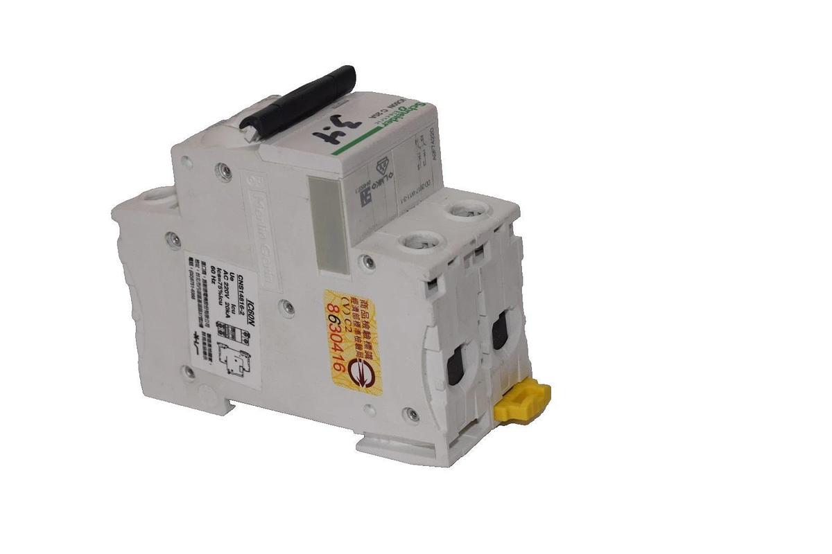 Used SCHNEIDER ELECTIRC iC60N C 20A , CNS14816-2 2P 400V Miniature Circuit Breaker
