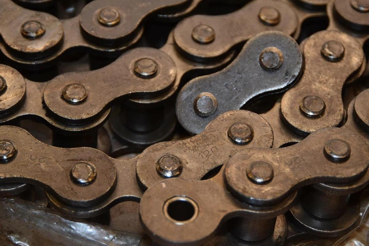 (NEW) EMERSON F09-18-1 80 Links ASA 120 10' Roller Chain