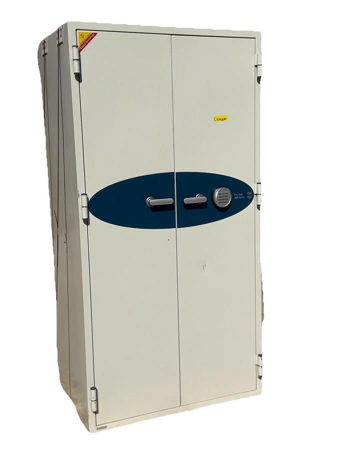 Used Phoenix 500 Data Commander Fire Media Safe 500 Series 2-Hour Fire Safe
