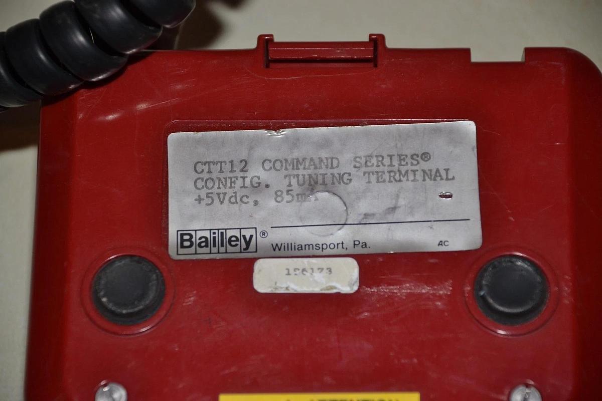 Used BAILEY CTT12 COMMAND SERIES 5VDC 85mA CONFIG TUNING TERMINAL