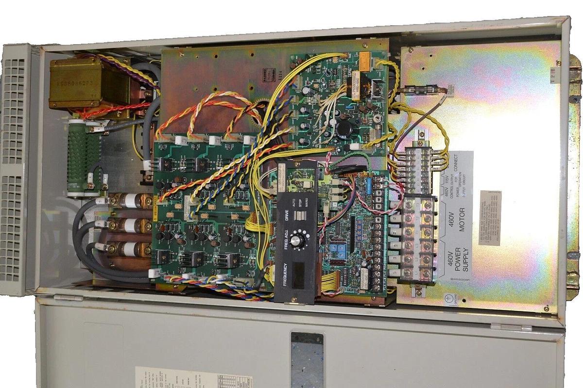 Refurbished Toshiba VFP1-4550UP-B1 Transister Inverter Drive  460V 50HP VFP14550UPB1