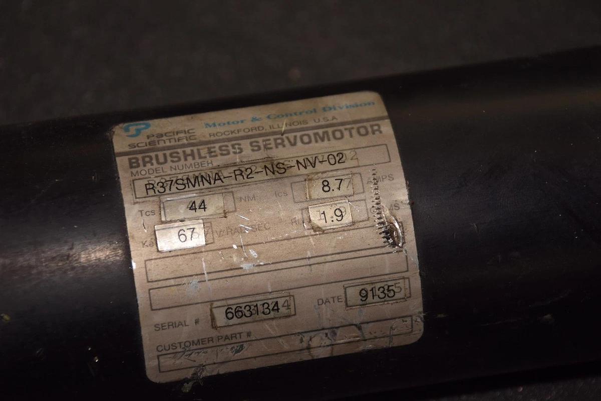 Used PACIFIC SCIENTIFIC R37SMNA-R2-NS-NV-02 8.7A 1.9 Ohms BRUSHLESS SERVO MOTOR