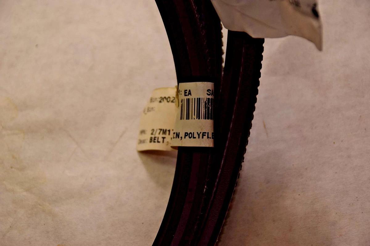 GATES POLYFLEX JB BELT  2/7M1700JB 66.70" OUTSIDE LENGTH 9/32" NEW