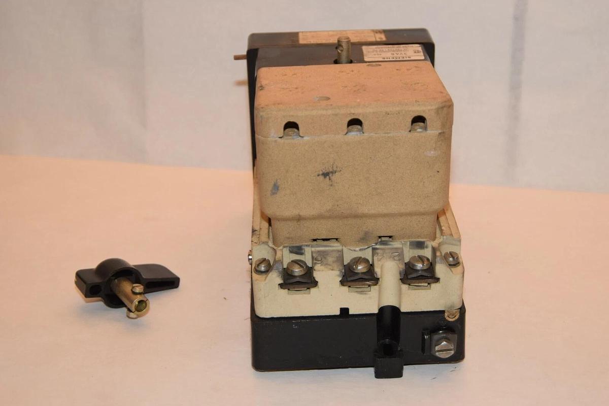 (NEW) SIEMENS Vintage 3VA6 60A 3VX160 600Vac Overload Relay