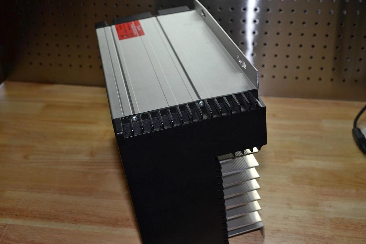 Used Danfoss Variable Speed Drive VLT Type 3003 175H1733 440-500v