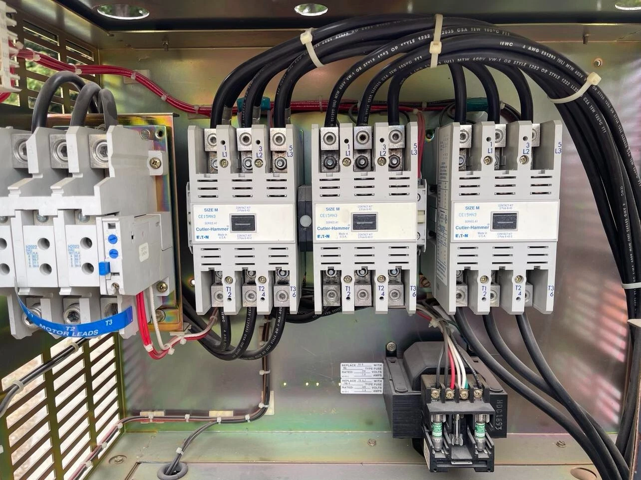 Refurbished EATON Dynamatic IS5000+ AFD AC Drive IS-506107-0480 72-011188-002 480v 3ph 60hp