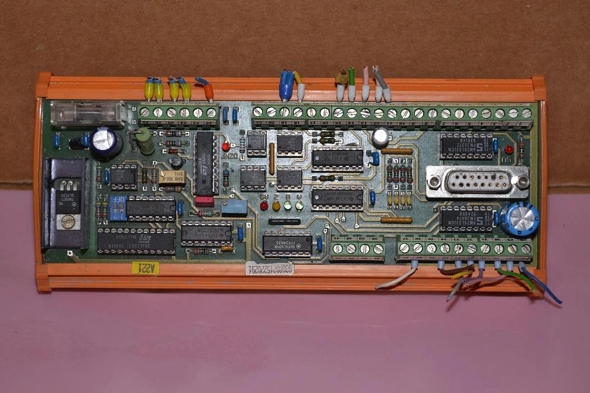 Used KOMEG A221 08930027 MODULE