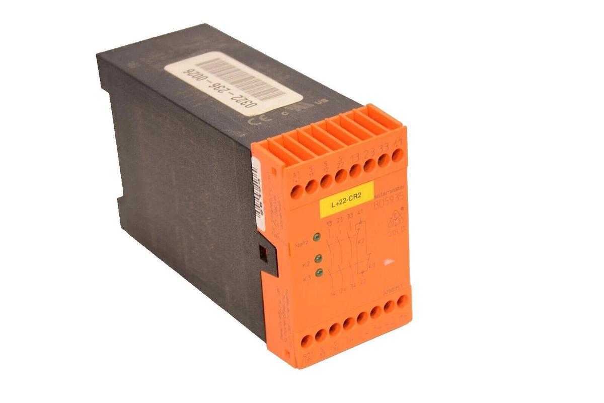 Used DOLD BD5935 Safety Relay