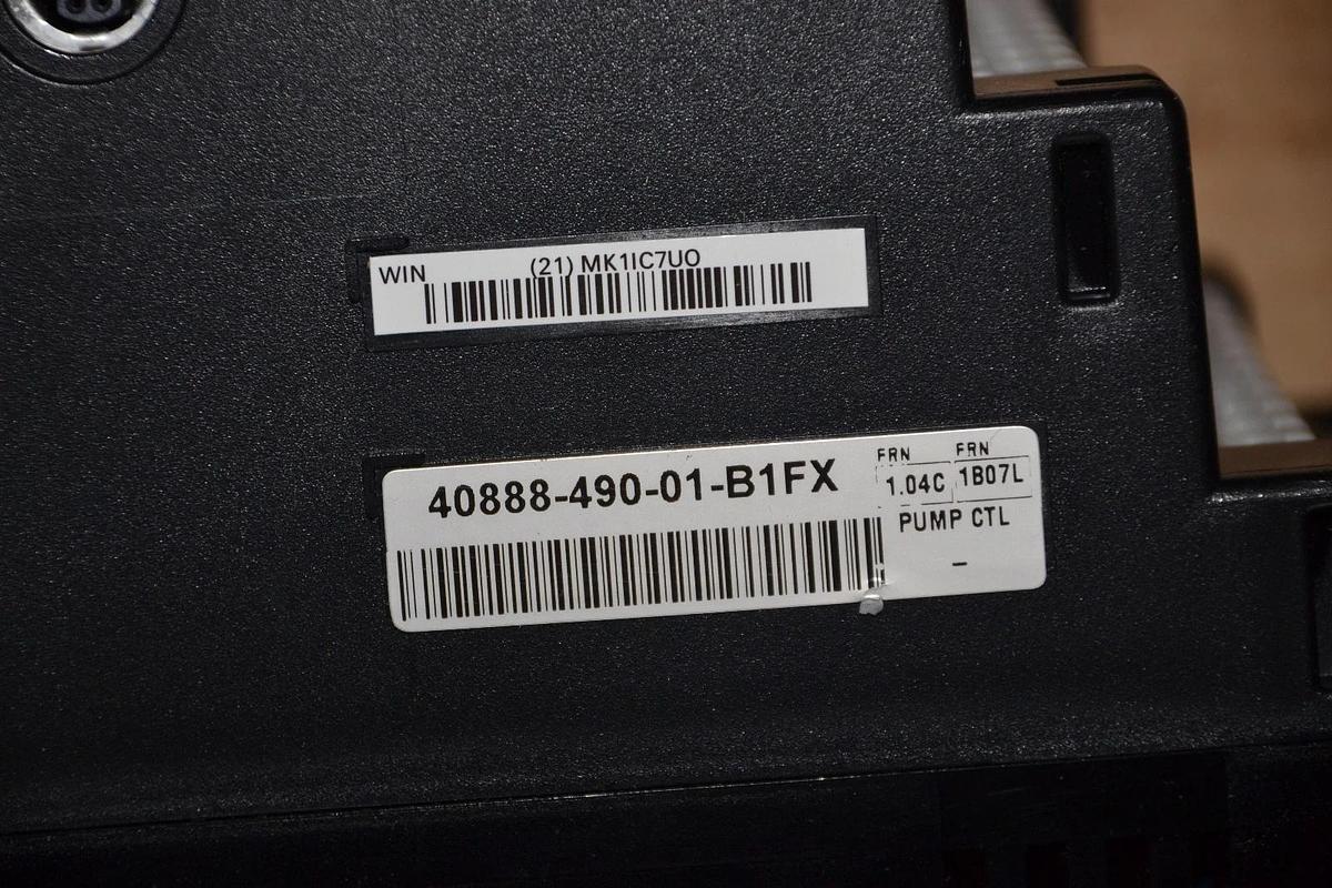 ALLEN BRADLEY 150-B135NBDB-8B  Smart Motor Controller  150 B135NBDB 8B NEW